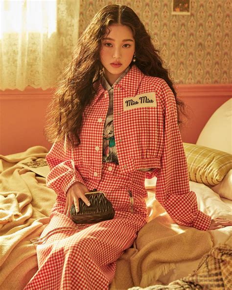 miu miu photoshoot